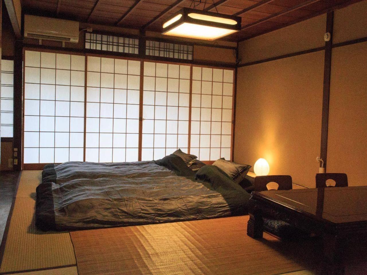 京都二条城近く京町屋120年の歴史に泊まる Exterior foto