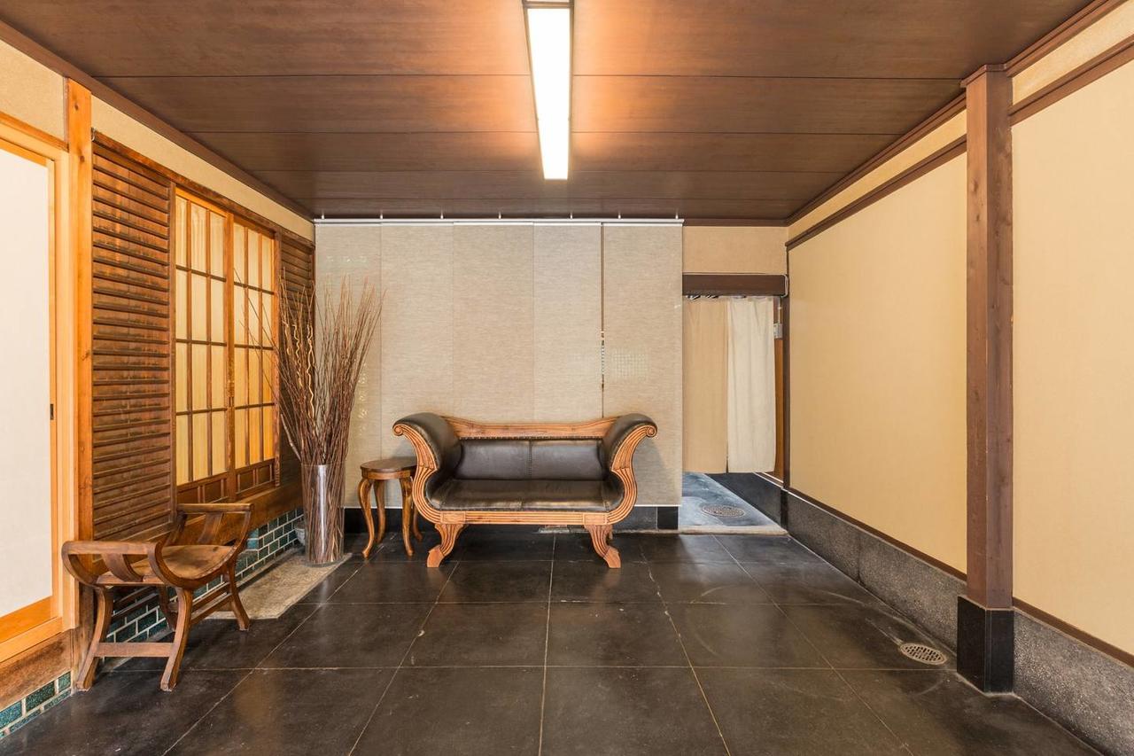 京都二条城近く京町屋120年の歴史に泊まる Exterior foto