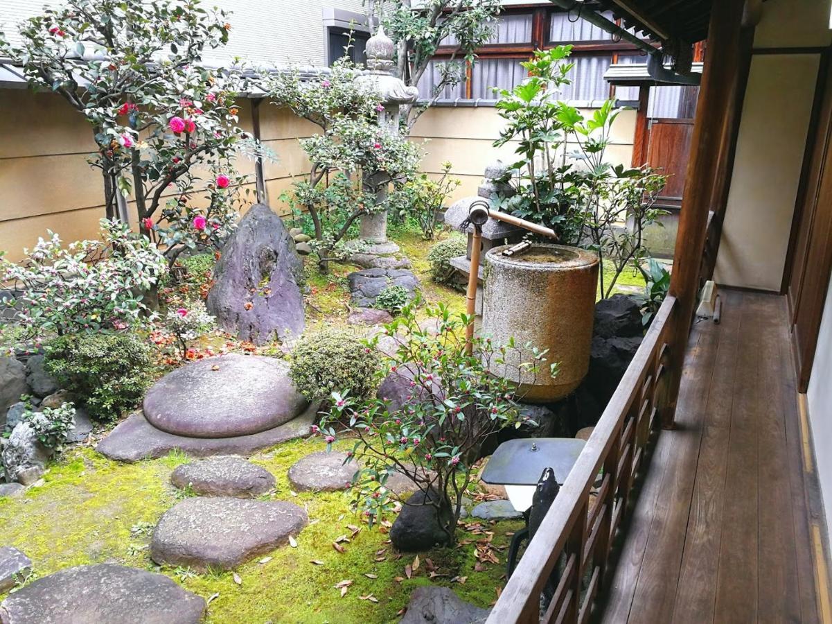 京都二条城近く京町屋120年の歴史に泊まる Exterior foto